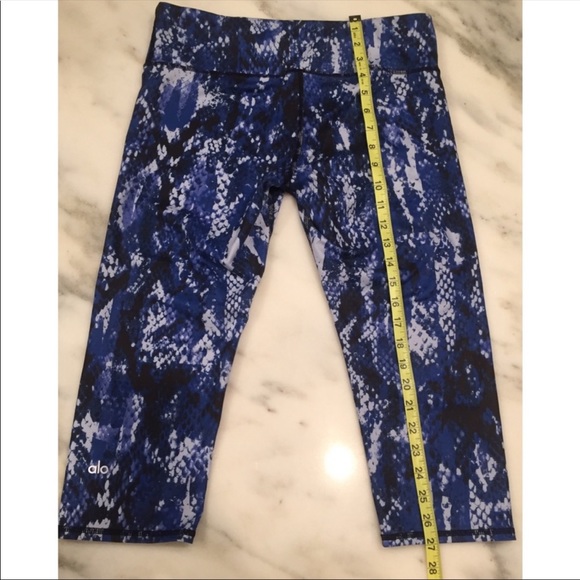 Alo Yoga Capris/cropped skinny  leggings blue - Picture 7 of 7